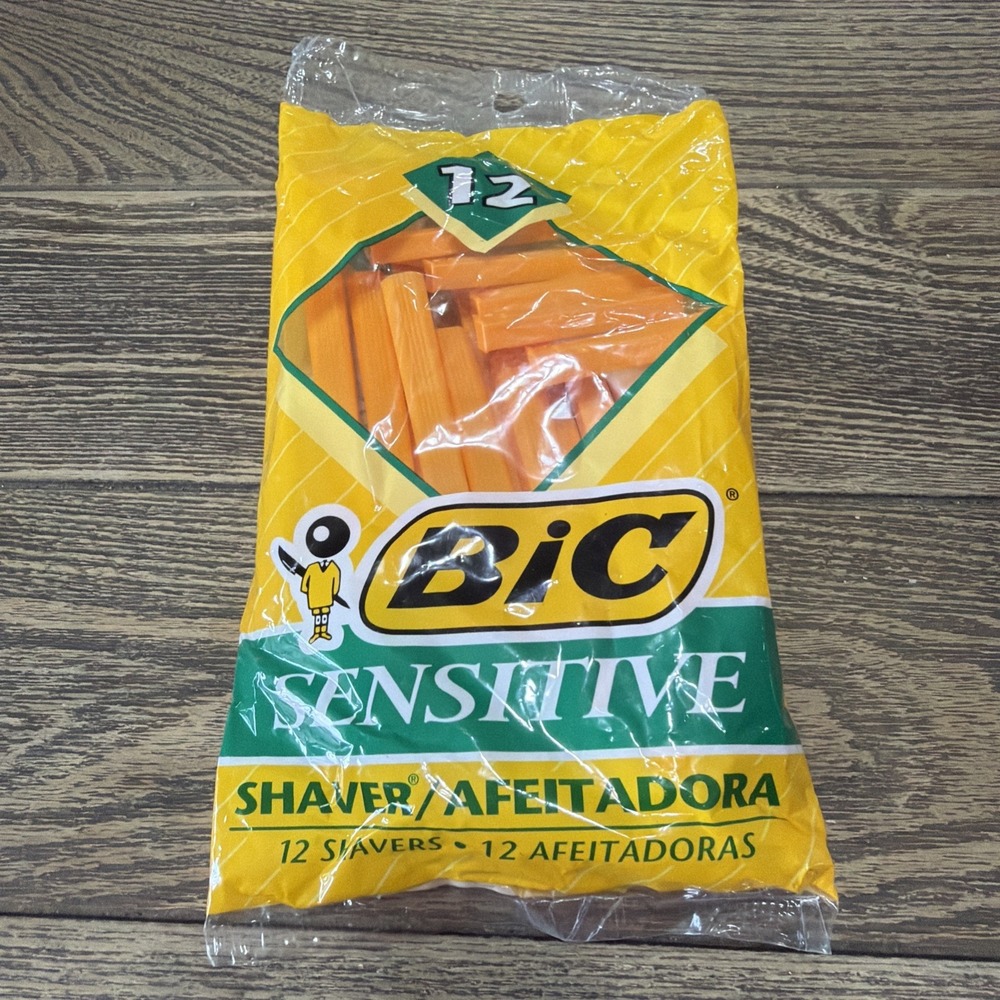 2004 BiC Sensitive Disposable Razors 12 Count  1 Blade Factory Sealed VTG